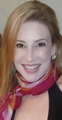 Juliana Lautenschlaeger Damari