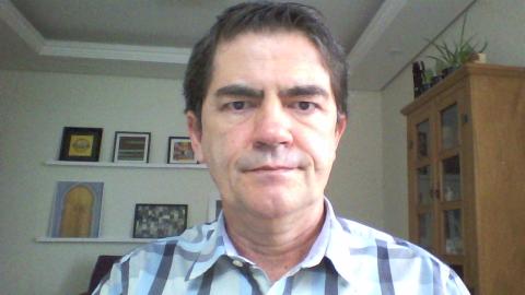 Ademilson de Sousa Soares