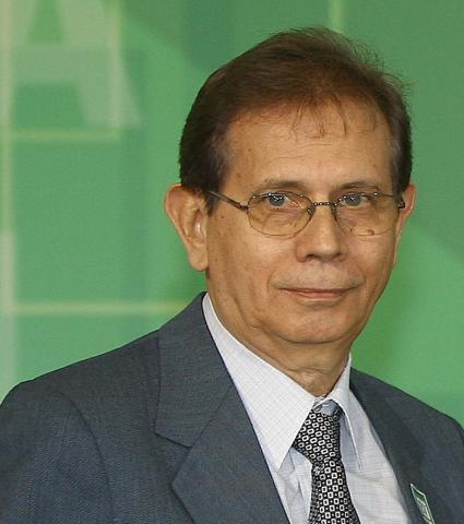 Alcides Nobrega Sial Alcides Nobrega Sial
