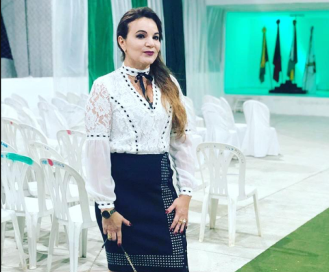 Alfredina dos Santos Araújo