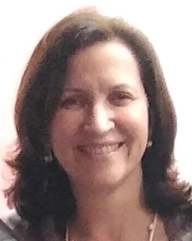 Denise Castilho Cabrera Santos