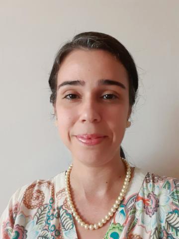 Aline Machado de Castro Aline Machado de Castro
