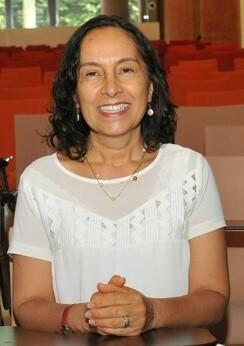 Maria Luiza Rodrigues Flores Maria Luiza Rodrigues Flores