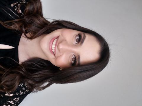 Thais  Freire