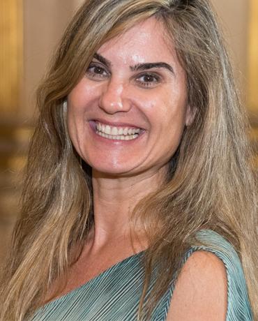 Flavia C. A. Gomes