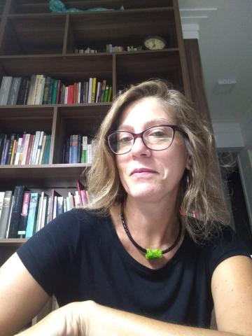 Ana Paula de Oliveira Corti