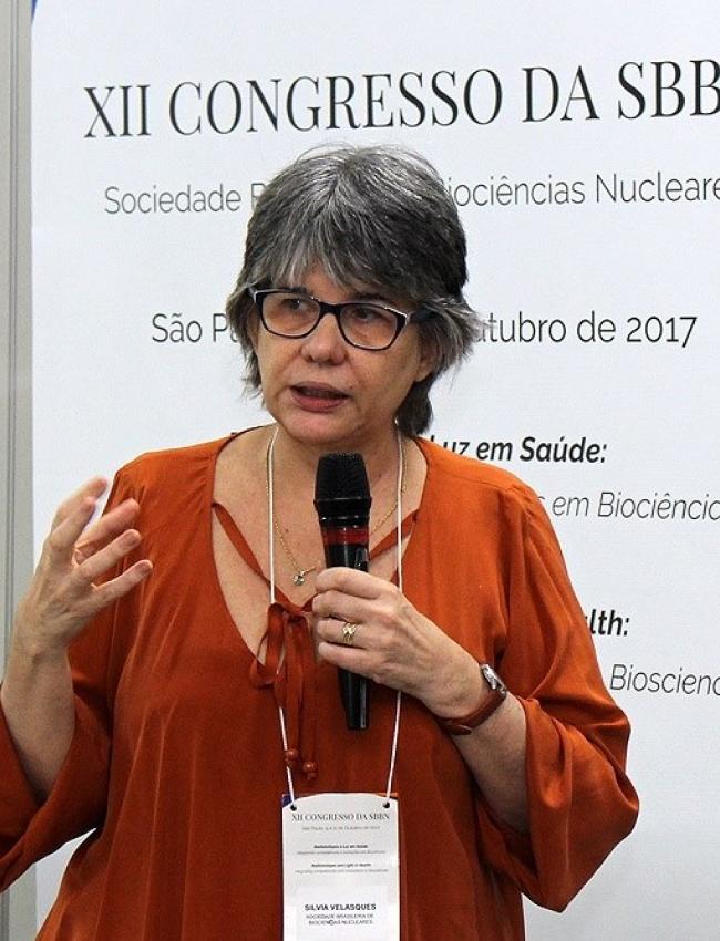 Silvia Maria Velasques de Oliveira