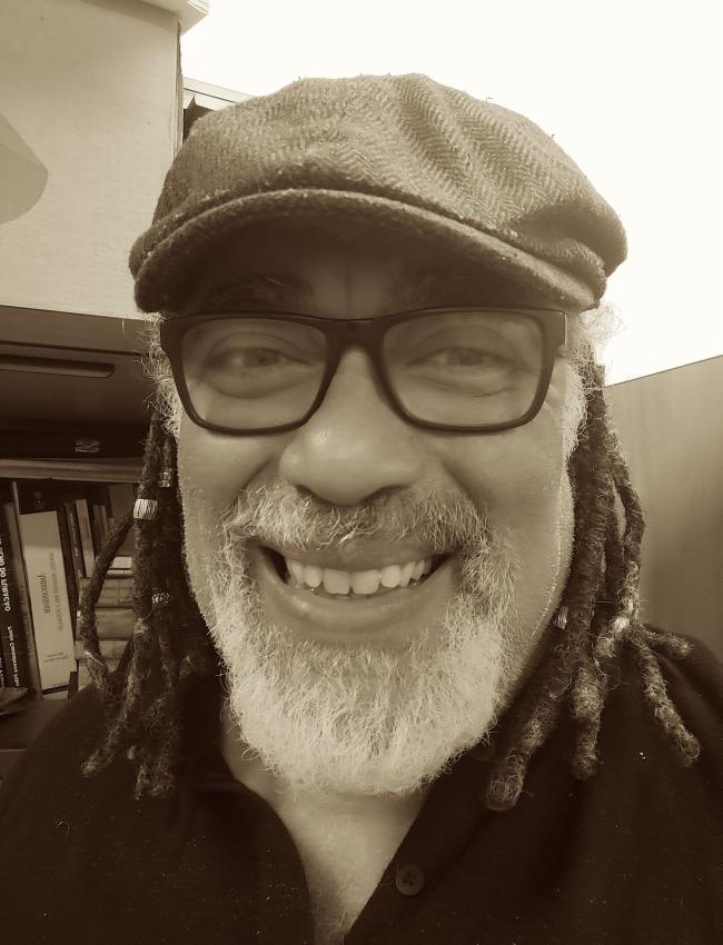 Dennis Oliveira