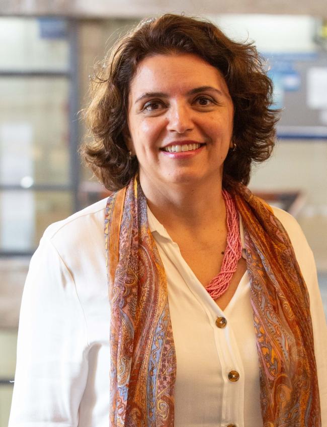 Rozana Naves