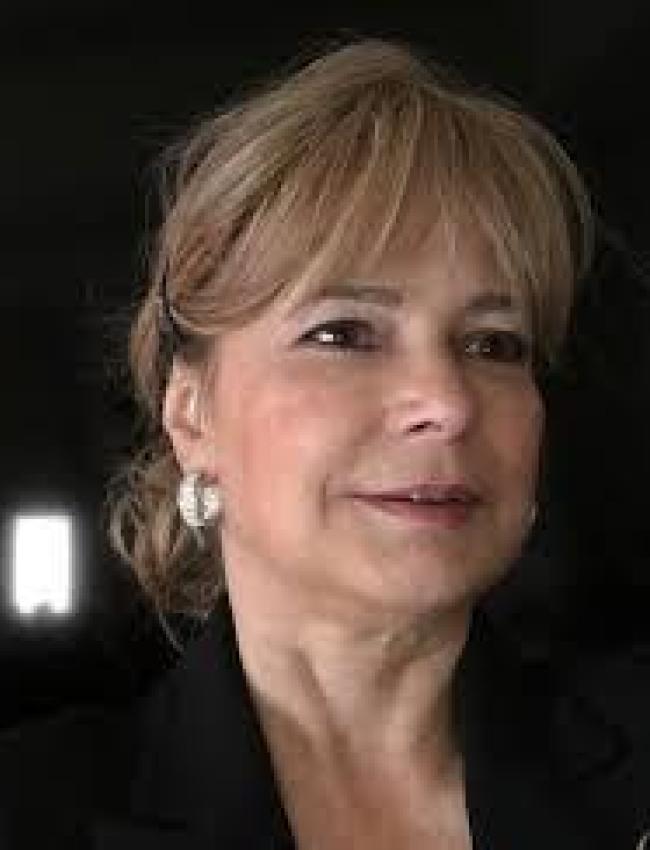 Dra. Ellen Lopes