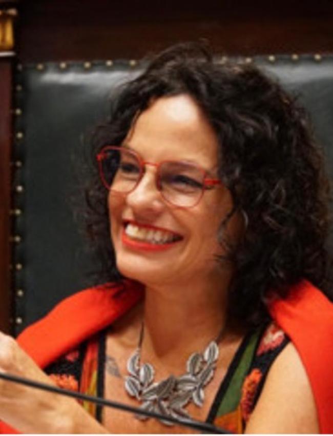 Lais Silveira Costa