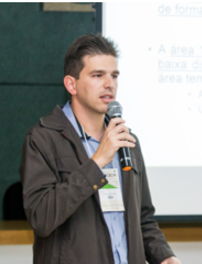 DANIEL PAZINI PEZENTE DANIEL PAZINI PEZENTE