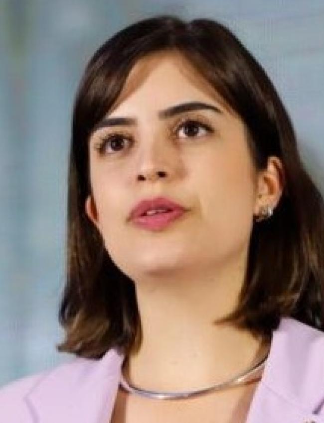 Tabata Amaral