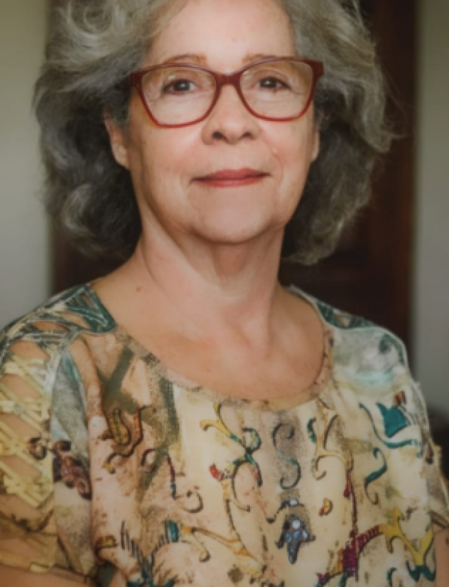 Eline Maria Fernandes Rennó