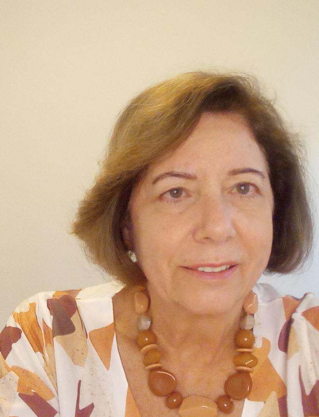 Marisa Irene Siqueira  Castanho