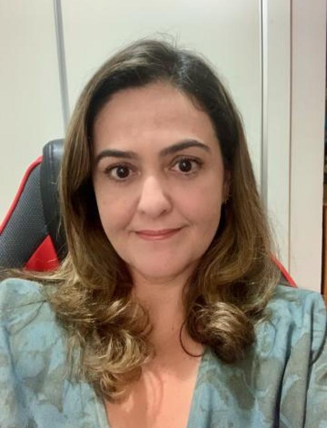 Lilian Regina Barros   Mariutti