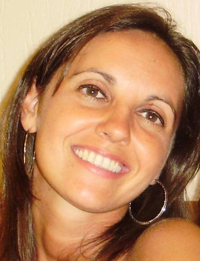 Paula Corrêa Henning Paula Corrêa Henning