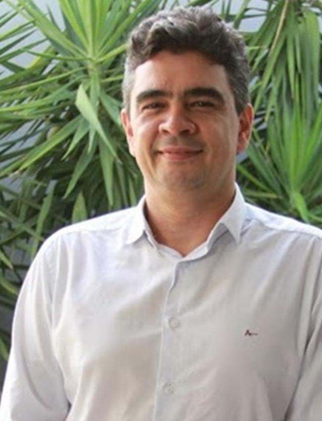 EDILSON CARVALHO