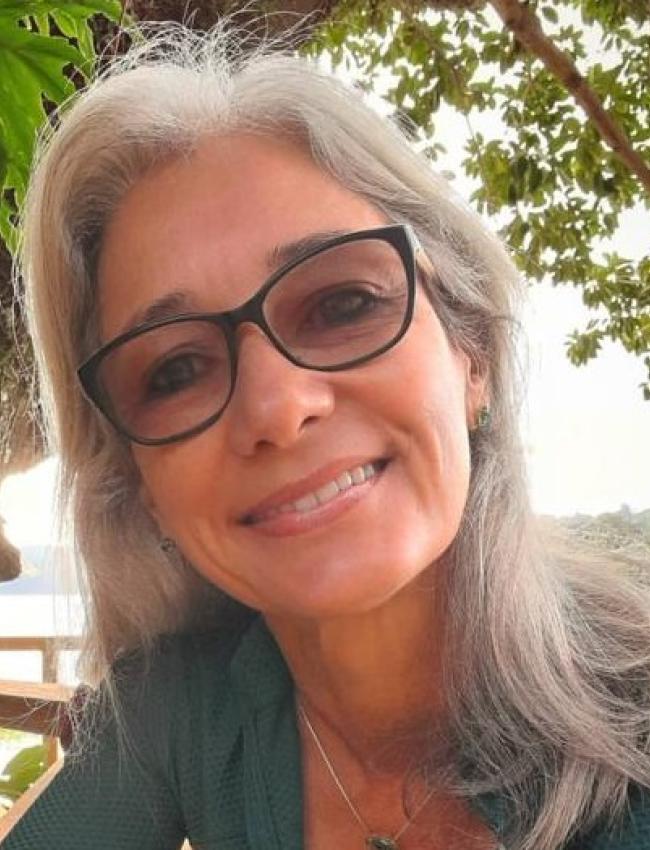 Simone Becker Lopes