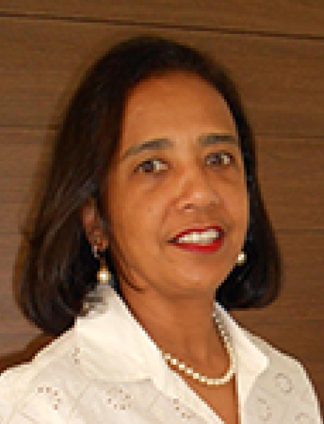 Suzana dos Santos Gomes Suzana dos Santos Gomes