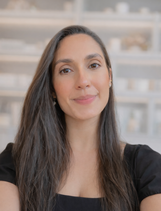 Tássia Brena  Barroso Carneiro da  Costa