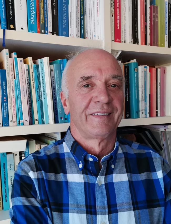 Alfonso Lázaro