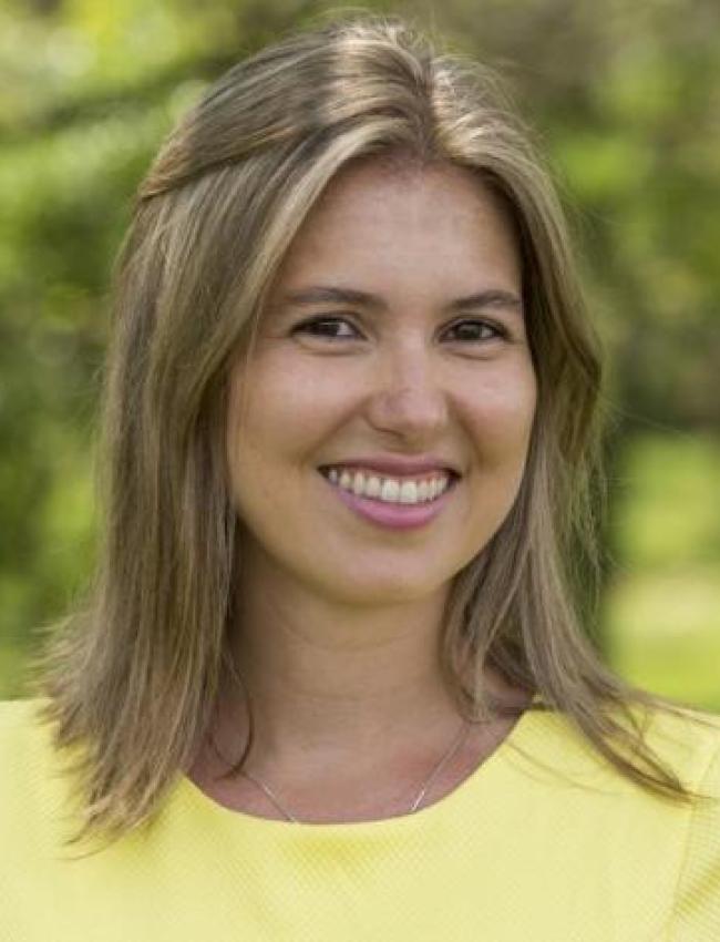 Elisa Souza Orth