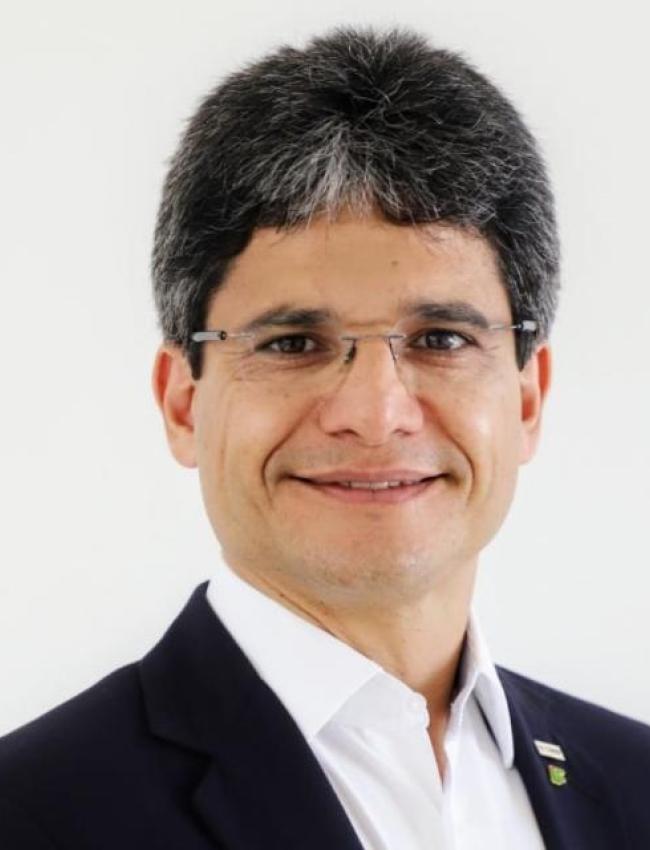 Jefferson Manhães de Azevedo