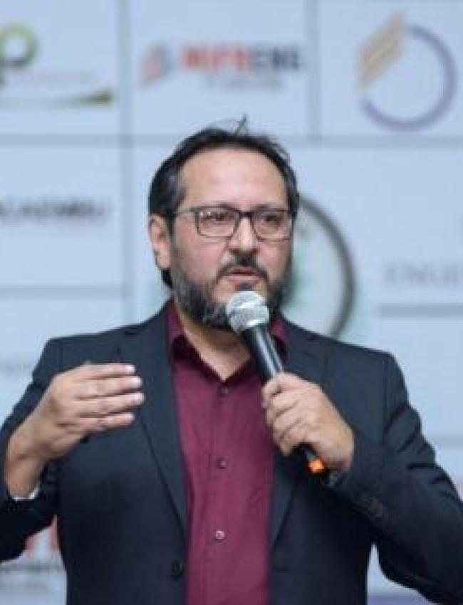Marcelo Prado
