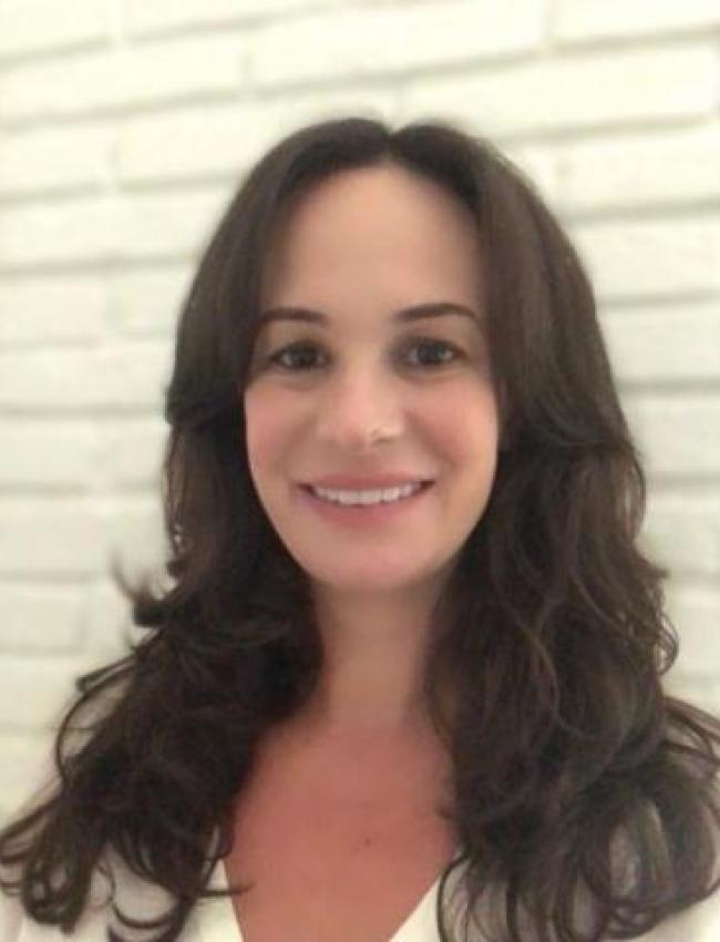Adriana P. Arisseto Bragotto