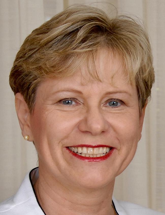 Cornelia Eckert