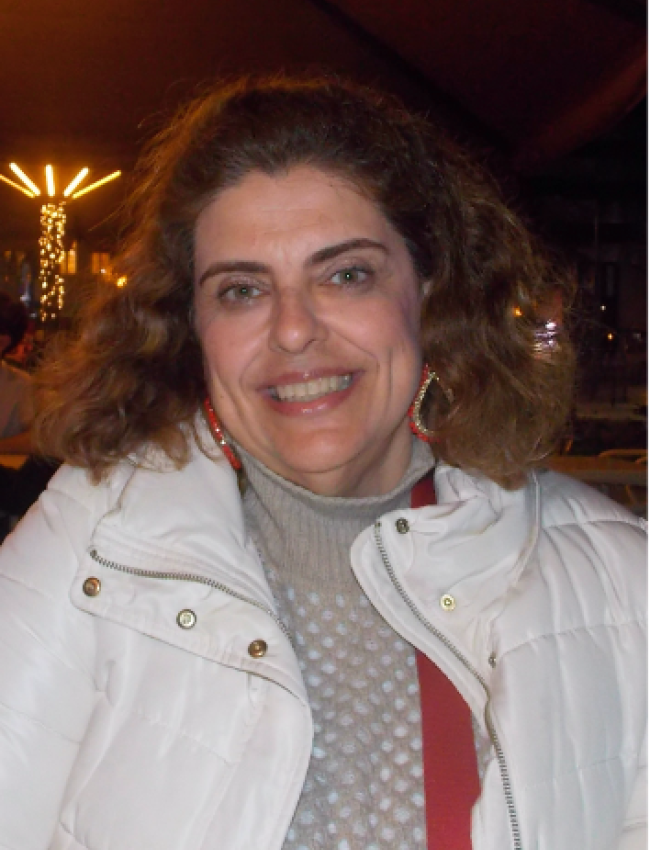 Claudia Roberta de Araujo Gomes