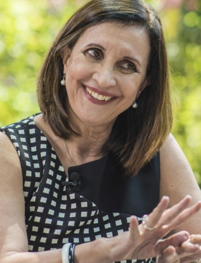 Marta Arretche
