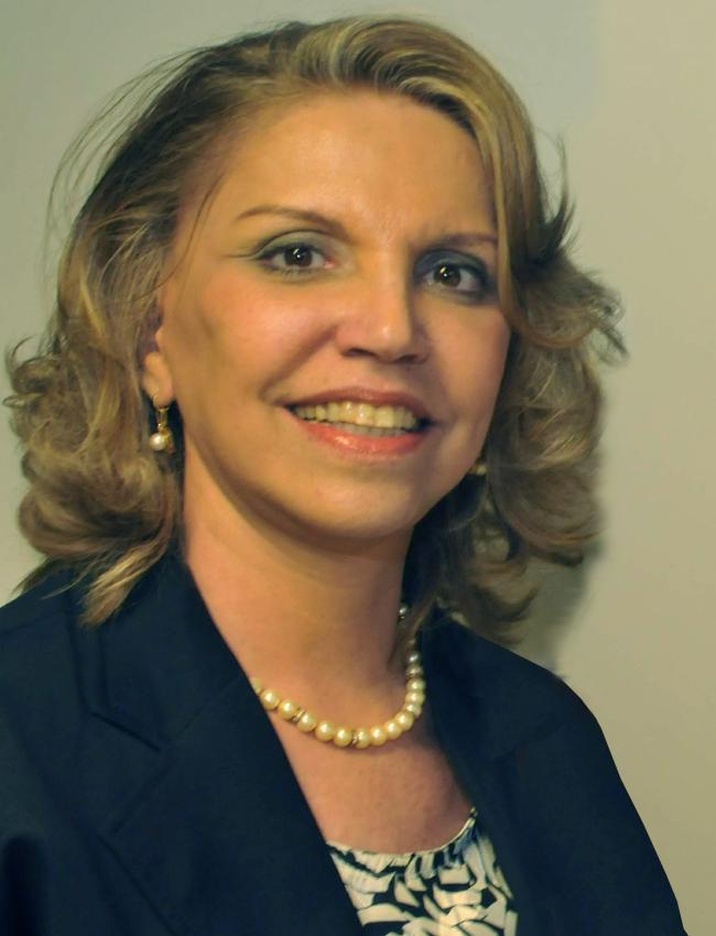 Quézia Bombonatto