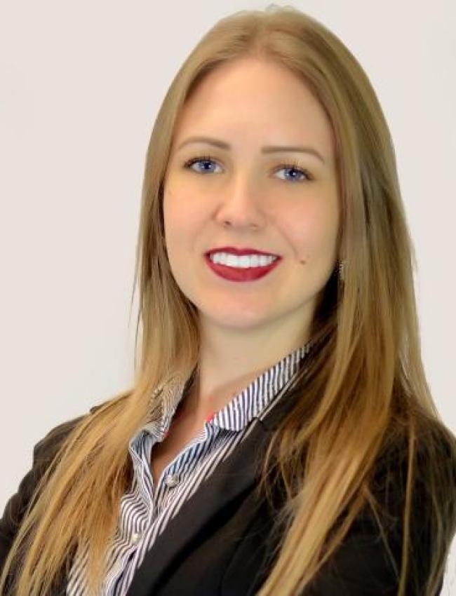 Caroline Raquel Bender