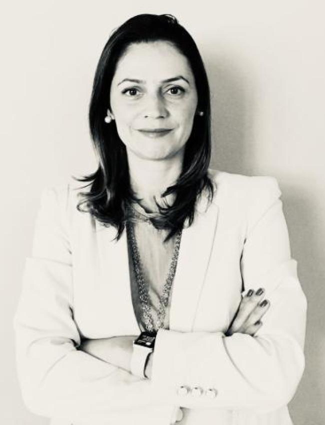 Patrícia Póvoa Gravina