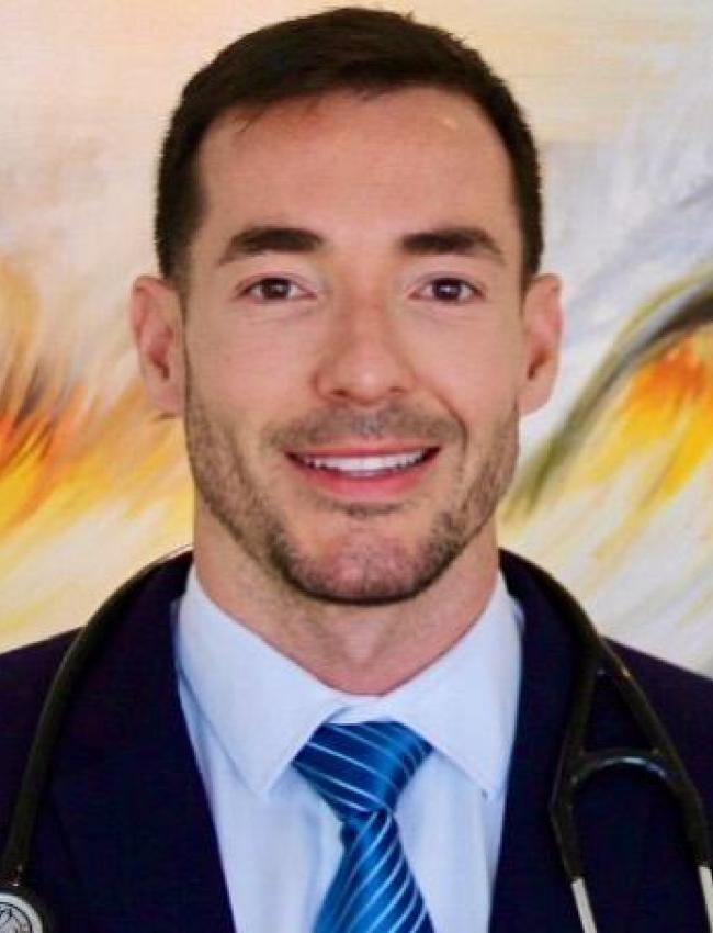 Dr. Thiago Gusmão